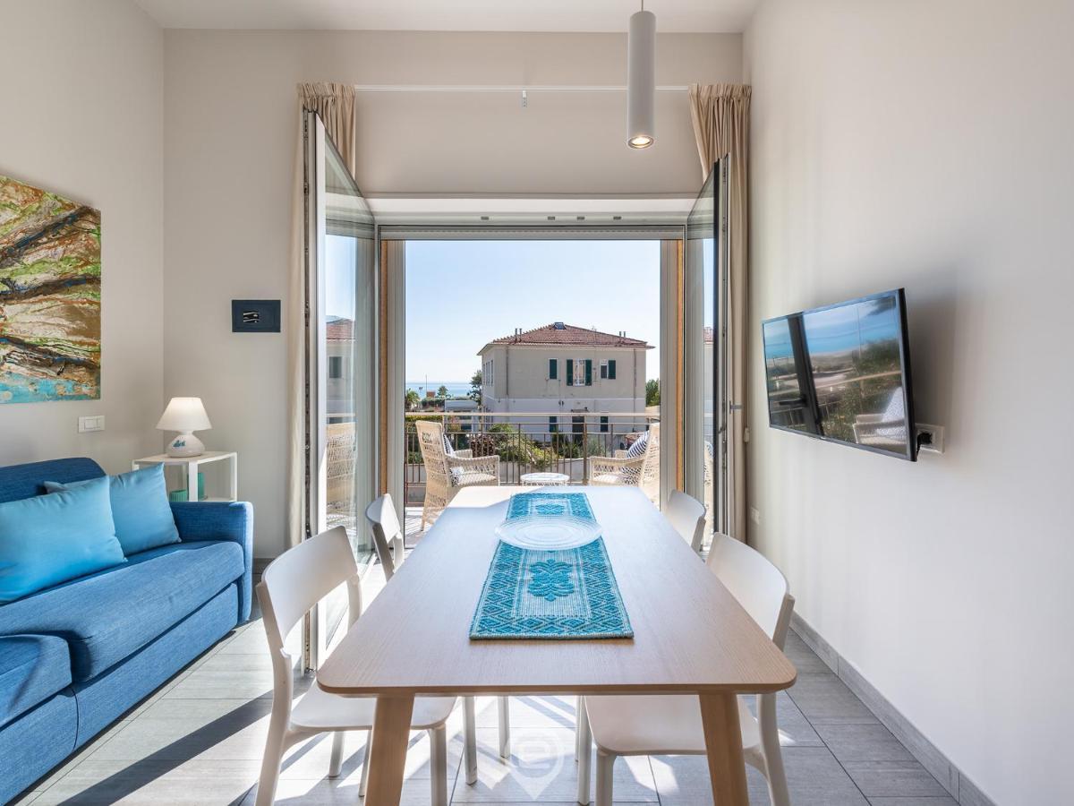 Poetto Sea Breeze - Blue * Cagliari